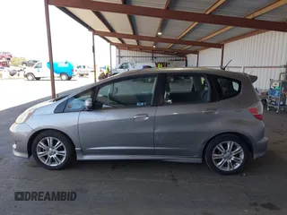 2010 Honda Fit Sport with VIN JHMGE8H4XAC021913, listed as a IAAI auction lot 42607154 with 193,529 mi miles and . Bid and sale history available at DreamBid. Image 6.