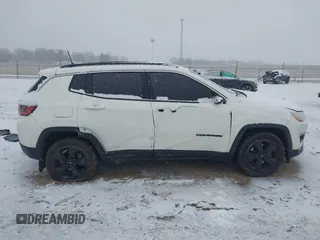 2018 Jeep Compass Latitude with VIN 3C4NJCBB8JT502584, listed as a IAAI auction lot 41559505 with 72,523 mi miles and . Bid and sale history available at DreamBid. Image 13.