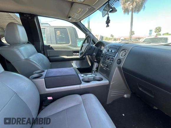 2006 Ford F-150 XLT with VIN 1FTPX14V16NB88562, listed as a Copart auction lot 49927495 with 189,748 mi miles and Clean Title. Bid and sale history available at carsss.com. Image 5.