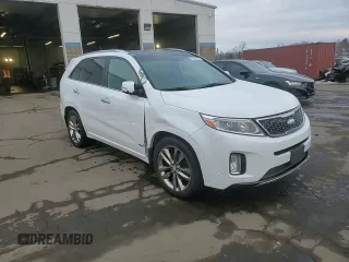 2014 Kia Sorento SX Limited z VIN 5XYKWDA79EG451665, wystawiony jako Copart lot #45566955 z przebiegiem 116 993 mil mil oraz Szkoda całkowita • Salvage title. Historia ofert i sprzedaży dostępna na DreamBid. Obrazek 14.