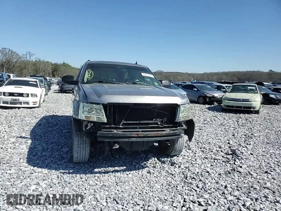 2008 Chevrolet Tahoe LS с VIN 1GNFC13C68R257689, выставлен на аукционе Copart как лот 44227605 с пробегом 194 458 миль миль и Списание • Salvage title. История ставок и продаж доступна на DreamBid. Изображение 11.