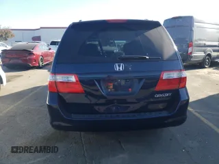 2005 Honda Odyssey EX-L with VIN 5FNRL38655B026224, listed as a Copart auction lot 42869625 with 188,332 mi miles and Salvage Title. Bid and sale history available at carsss.com. Image 6.