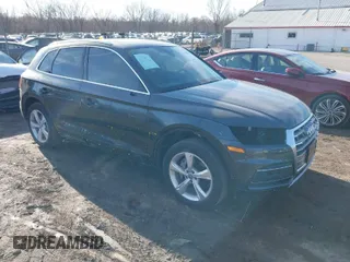 2020 Audi Q5 Premium with VIN WA1ANAFY6L2083087, listed as a IAAI auction lot 41699298 with 36,903 mi miles. Bid and sale history available at carsss.com. Image 1.