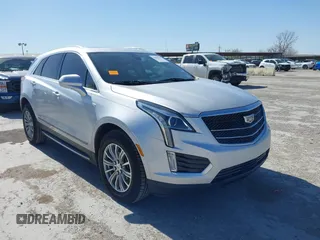 2019 Cadillac XT5 Luxury FWD z VIN 1GYKNCRS3KZ100411, wystawiony jako IAAI lot #41858280 z przebiegiem 152 161 mil mil oraz . Historia ofert i sprzedaży dostępna na DreamBid. Obrazek 1.