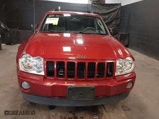 2005 Jeep Grand Cherokee Laredo with VIN 1J4HR48N45C539639, listed as a IAAI auction lot 41890163 with 84,470 mi miles. Bid and sale history available at carsss.com. Image 12.