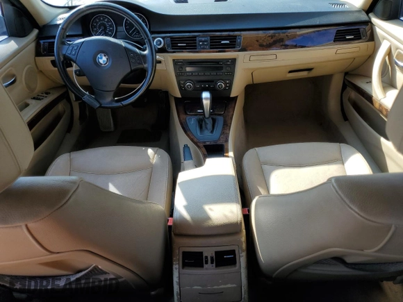 2007 BMW 3 Series 328i with VIN WBAVC53527FZ74813, listed as a Copart auction lot 62311675 with 159,332 mi miles and Salvage title. Bid and sale history available at DreamBid. Image 8.