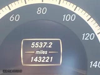 2012 Mercedes-Benz E-Class E 350 Luxury with VIN WDDHF8JB1CA618951, listed as a IAAI auction lot 41651716 with 143,221 mi miles. Bid and sale history available at carsss.com. Image 15.