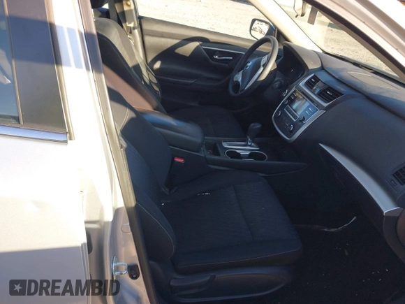 2018 Nissan Altima SR with VIN 1N4AL3AP8JC474583, listed as a IAAI auction lot 40923589 with 116,960 mi miles and . Bid and sale history available at DreamBid. Image 5.