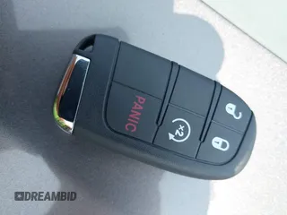 2017 Jeep Renegade Latitude с VIN ZACCJBBB5HPE59972, выставлен на аукционе IAAI как лот 40132369 с пробегом 121 679 миль миль и . История ставок и продаж доступна на DreamBid. Изображение 11.