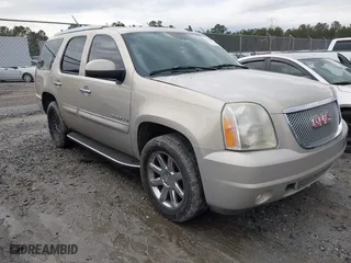 2008 GMC Yukon Denali with VIN 1GKFK63888J149145, listed as a IAAI auction lot 41395841 with 1 mi miles. Bid and sale history available at carsss.com. Image 1.