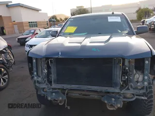 2018 Chevrolet Silverado 1500 LT with VIN 3GCPCRECXJG431472, listed as a IAAI auction lot 41825820 with 118,452 mi miles and . Bid and sale history available at DreamBid. Image 13.