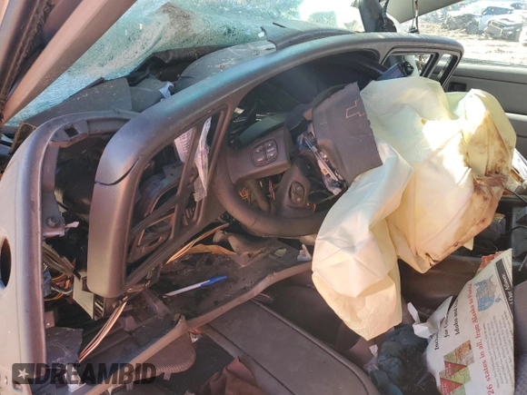 2006 Chevrolet Avalanche Z71 with VIN 3GNEK12Z16G160207, listed as a Copart auction lot 86653164 with 0 mi miles and Non Repairable. Bid and sale history available at carsss.com. Image 8.