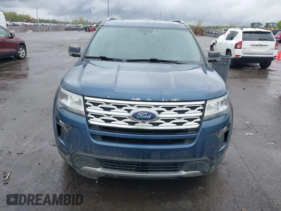 2018 Ford Explorer XLT z VIN 1FM5K7D82JGC48134, wystawiony jako IAAI lot #42202052 z przebiegiem 195 533 mil mil oraz . Historia ofert i sprzedaży dostępna na DreamBid. Obrazek 12.