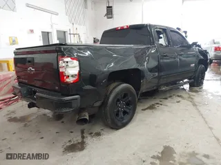 2017 Chevrolet Silverado 1500 LT with VIN 1GCVKREC5HZ253927, listed as a IAAI auction lot 41720221 with 110,141 mi miles. Bid and sale history available at carsss.com. Image 4.