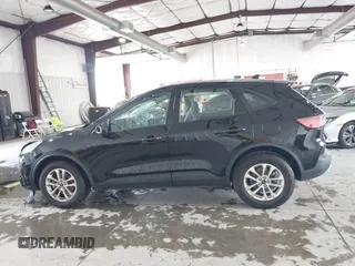 2021 Ford Escape S с VIN 1FMCU0F6XMUA77921, выставлен на аукционе IAAI как лот 41784628 с пробегом 14 508 миль миль и . История ставок и продаж доступна на DreamBid. Изображение 15.