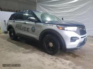 2020 Ford Police Interceptor Utility with VIN 1FM5K8AB5LGB76659, listed as a Copart auction lot 47830355 with 86,147 mi miles and Salvage Title. Bid and sale history available at carsss.com. Image 4.
