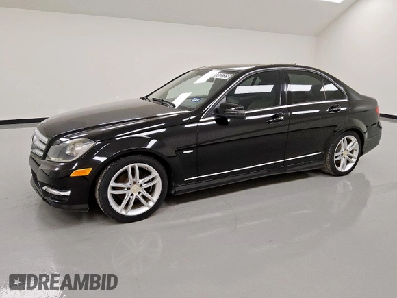 2012 Mercedes-Benz C 250 Sport с VIN WDDGF4HB4CR212965, выставлен на аукционе Copart как лот 62350735 с пробегом 72 722 миль миль и Чистый • Clean title. История ставок и продаж доступна на DreamBid. Изображение 1.