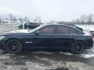 2015 BMW 7 Series 750i xDrive with VIN WBAYB6C54FD225432, listed as a IAAI auction lot 41286904 with 94,139 mi miles. Bid and sale history available at carsss.com. Image 14.