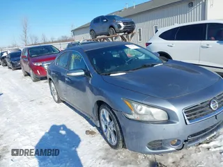 2012 Nissan Maxima SV z VIN 1N4AA5AP6CC840979, wystawiony jako IAAI lot #41315827 z przebiegiem 170 305 mil mil oraz . Historia ofert i sprzedaży dostępna na DreamBid. Obrazek 1.