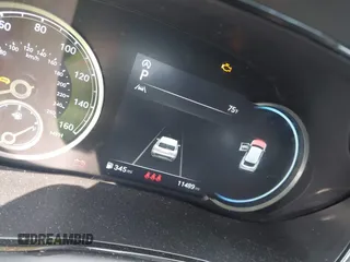 2025 Genesis GV70 2.5T z VIN 5NMMADTB4SH024114, wystawiony jako IAAI lot #42407073 z przebiegiem 11 489 mil mil oraz . Historia ofert i sprzedaży dostępna na DreamBid. Obrazek 7.