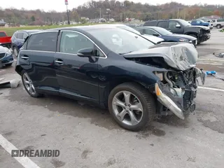 2013 Toyota Venza LE with VIN 4T3BK3BB0DU087824, listed as a IAAI auction lot 40979180 with 112,011 mi miles. Bid and sale history available at carsss.com. Image 1.