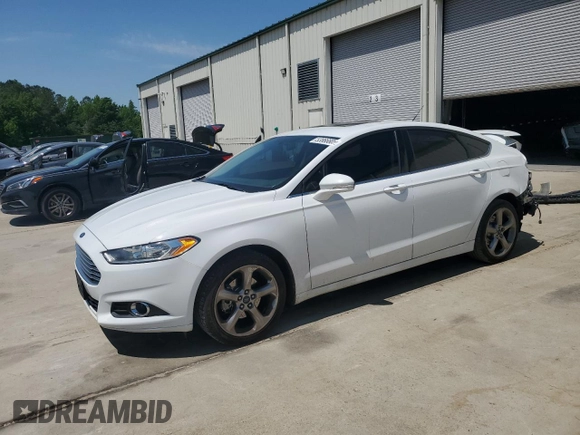 2013 Ford Fusion SE with VIN 3FA6P0HR3DR142301, listed as a Copart auction lot 53866605 with 67,928 mi miles and Salvage title. Bid and sale history available at DreamBid. Image 1.
