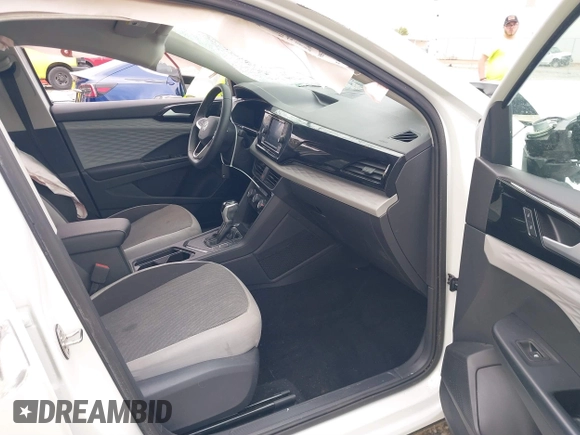 2023 Volkswagen Taos S с VIN 3VVDX7B26PM338533, выставлен на аукционе IAAI как лот 41850012 с пробегом 27 259 миль миль и . История ставок и продаж доступна на DreamBid. Изображение 5.
