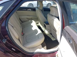 2013 Lincoln MKZ z VIN 3LN6L2GK9DR812595, wystawiony jako IAAI lot #42544413 z przebiegiem 196 159 mil mil oraz . Historia ofert i sprzedaży dostępna na DreamBid. Obrazek 8.