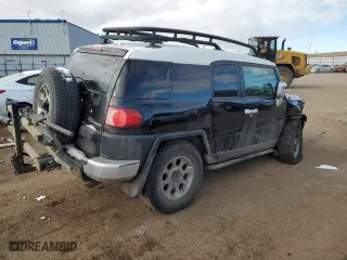 2011 Toyota FJ Cruiser with VIN JTEBU4BF2BK100240, listed as a Copart auction lot 88638585 with 0 mi miles and Salvage Title. Bid and sale history available at carsss.com. Image 3.