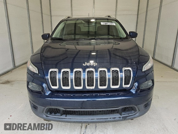 2018 Jeep Cherokee Latitude with VIN 1C4PJLCB7JD604911, listed as a Copart auction lot 60128925 with 132,842 mi miles and Clean title. Bid and sale history available at DreamBid. Image 5.