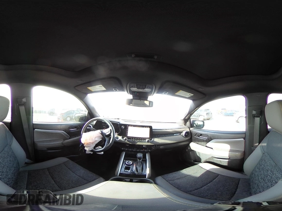 2024 Chevrolet Colorado 4WD ZR2 z VIN 1GCPTFEK4R1145701, wystawiony jako IAAI lot #42262513 z przebiegiem 8 666 mil mil oraz . Historia ofert i sprzedaży dostępna na DreamBid. Obrazek 18.