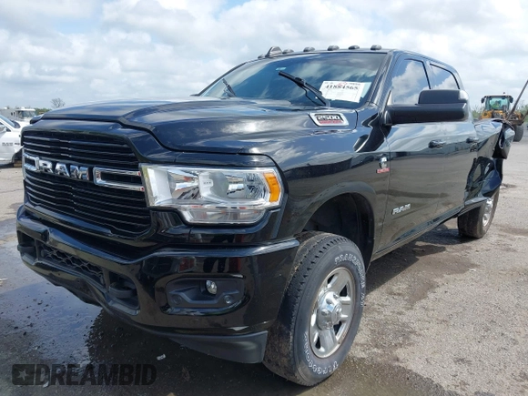2020 Ram 2500 Big Horn with VIN 3C6UR5DL1LG197678, listed as a IAAI auction lot 41884565 with 128,728 mi miles. Bid and sale history available at carsss.com. Image 18.