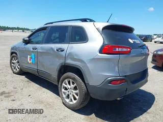 2015 Jeep Cherokee Sport z VIN 1C4PJLAB4FW730836, wystawiony jako IAAI lot #42517979 z przebiegiem 144 383 mil mil oraz . Historia ofert i sprzedaży dostępna na DreamBid. Obrazek 3.