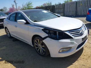 2013 Hyundai Azera with VIN KMHFH4JG9DA330074, listed as a IAAI auction lot 41975579 with 1 mi miles. Bid and sale history available at carsss.com. Image 1.