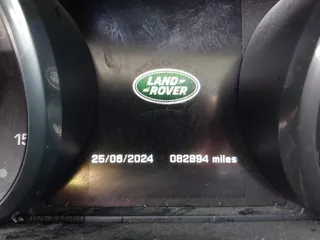 2015 Land Rover Range Rover Sport HSE with VIN SALWR2VF9FA539026, listed as a IAAI auction lot 40204547 with 82,894 mi miles and . Bid and sale history available at DreamBid. Image 14.