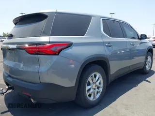 2023 Chevrolet Traverse LS z VIN 1GNERFKW3PJ123206, wystawiony jako IAAI lot #42564419 z przebiegiem 43 735 mil mil oraz . Historia ofert i sprzedaży dostępna na DreamBid. Obrazek 4.