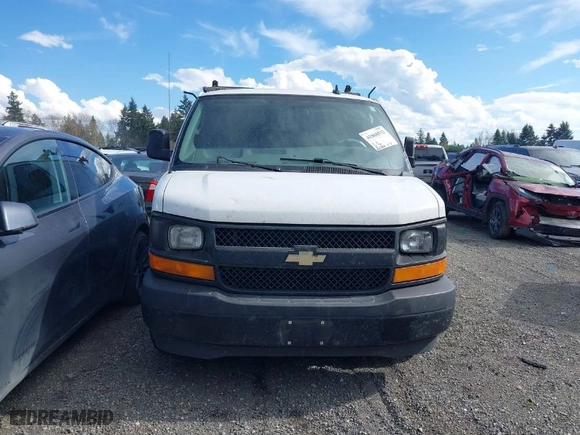 2017 Chevrolet Express Cargo Van with VIN 1GCWGAFF0H1109989, listed as a IAAI auction lot 41868532 with 264,822 mi miles. Bid and sale history available at carsss.com. Image 12.