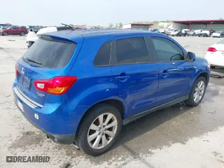 2015 Mitsubishi Outlander Sport ES with VIN 4A4AP3AU0FE018022, listed as a IAAI auction lot 41957390 with 110,725 mi miles. Bid and sale history available at carsss.com. Image 4.