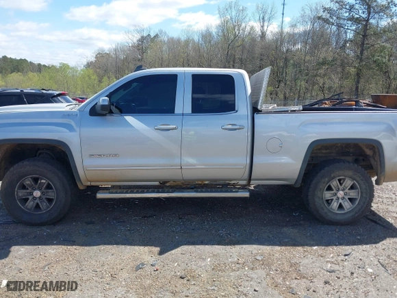2015 GMC Sierra 1500 SLE with VIN 1GTV2UECXFZ153161, listed as a IAAI auction lot 41833071 with 148,234 mi miles. Bid and sale history available at carsss.com. Image 15.
