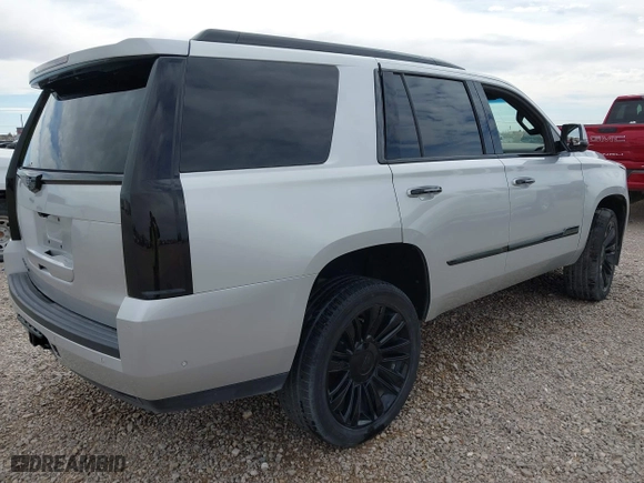 2017 Cadillac Escalade Platinum with VIN 1GYS4DKJ1HR389842, listed as a IAAI auction lot 40717795 with 1 mi miles. Bid and sale history available at carsss.com. Image 4.
