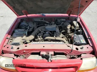 2000 Ford Ranger XL with VIN 1FTYR10C8YPA52570, listed as a Copart auction lot 51477005 with 158,875 mi miles and Clean Title. Bid and sale history available at carsss.com. Image 11.