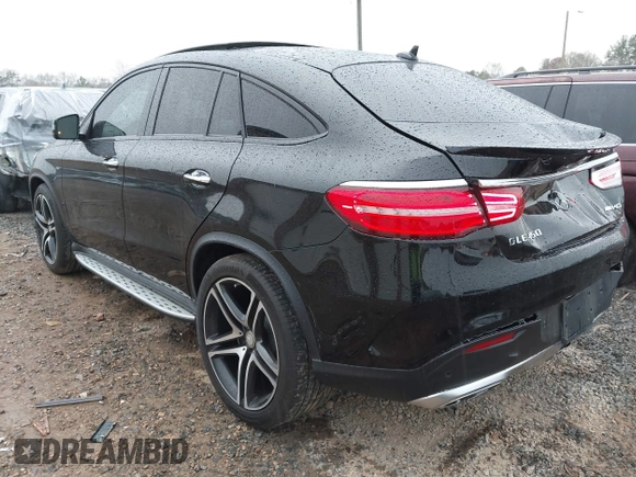 2016 Mercedes-Benz GLE 450 AMG z VIN 4JGED6EB5GA020820, wystawiony jako IAAI lot #41853120 z przebiegiem 61 943 mil mil oraz . Historia ofert i sprzedaży dostępna na DreamBid. Obrazek 3.