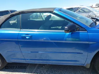 2008 Chrysler Sebring LX z VIN 1C3LC45KX8N180208, wystawiony jako IAAI lot #42191780 z przebiegiem 263 970 mil mil oraz . Historia ofert i sprzedaży dostępna na DreamBid. Obrazek 13.