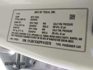 2023 Tesla Model 3 z VIN 5YJ3E1EA2PF410378, wystawiony jako IAAI lot #42265294 z przebiegiem 16 000 mil mil oraz . Historia ofert i sprzedaży dostępna na DreamBid. Obrazek 9.