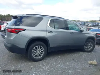 2023 Chevrolet Traverse LT Cloth with VIN 1GNEVGKW1PJ143195, listed as a IAAI auction lot 41541472 with 32,113 mi miles. Bid and sale history available at carsss.com. Image 13.