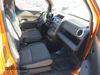 2006 Honda Element EX-P with VIN 5J6YH18746L010874, listed as a IAAI auction lot 40560364 with 222,233 mi miles and . Bid and sale history available at DreamBid. Image 5.