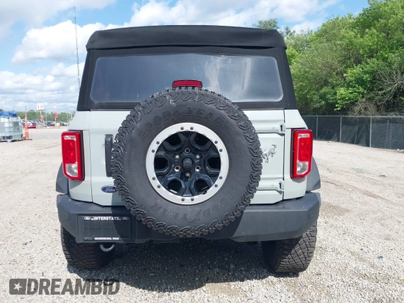 2024 Ford Bronco Big Bend с VIN 1FMDE7BH4RLA68548, выставлен на аукционе IAAI как лот 42540646 с пробегом 7 945 миль миль и . История ставок и продаж доступна на DreamBid. Изображение 17.