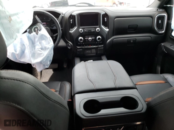 2023 GMC Sierra 3500HD AT4 z VIN 1GT49VEY3PF127108, wystawiony jako Copart lot #57052823 z przebiegiem 9915 mil mil oraz Szkody całkowita. Historia ofert i sprzedaży dostępna na DreamBid. Obrazek 8.