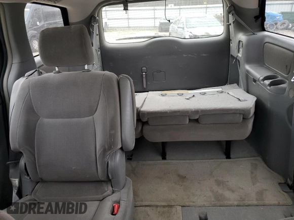2004 Toyota Sienna CE with VIN 5TDZA23C34S044504, listed as a Copart auction lot 47039055 with 124,056 mi miles and Salvage Title. Bid and sale history available at carsss.com. Image 10.