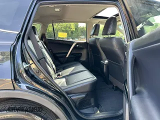 2016 Toyota RAV4 Limited with VIN JTMDJREV1GD020395, listed as a Copart auction lot 58956215 with 161,215 mi miles and Clean title. Bid and sale history available at DreamBid. Image 8.